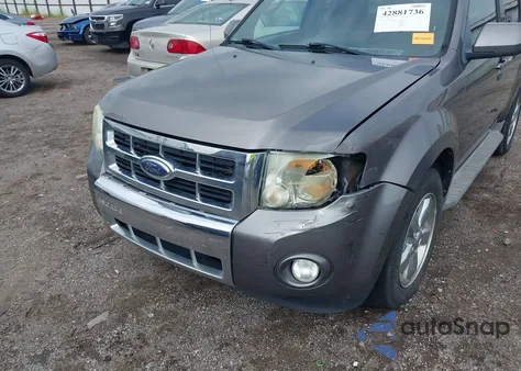 2010 Ford Escape Limited z USA, uszkodzony, nr VIN 1FMCU0E70AKA04168